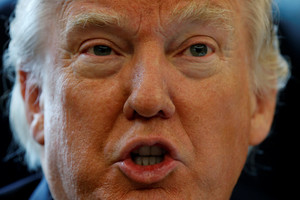 Donaldas Trumpas jau planuoja savo antrąją kadenciją: užpatentavo jos šūkį