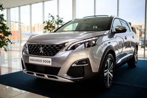 „Peugeot“ Lietuvoje pristatė septynvietį visureigį 5008