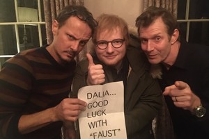 Trys pasaulinio garso žvaigždės lietuvei siunčia linkėjimus