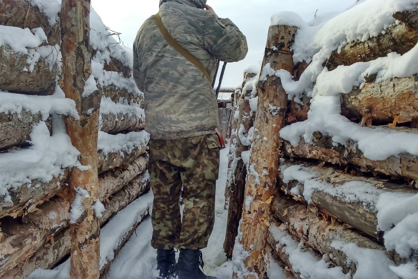 Bataliono „Donbas“ pozicijos Novoluhanskojė pakraščiuose.<br>V.Bruverio nuotr.