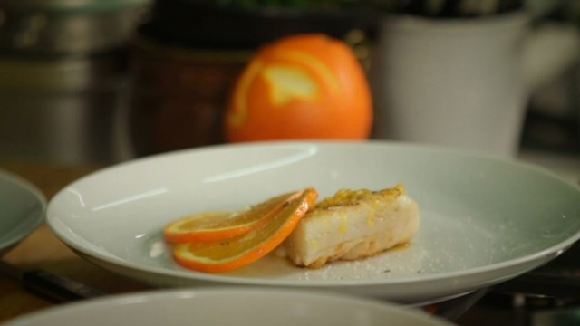 Išskirtinis receptas: kepta žuvis su apelsinais 