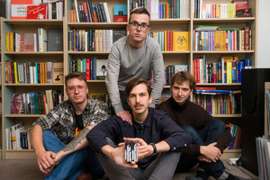 Albumo apžvalga. „Without Letters“ „Unfollow“