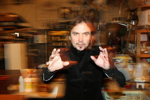 Atšaukiama „Tartiufo“ premjera. Teigiama, kad dėl Oskaro Koršunovo ligos