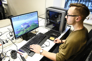 Įspūdingas pasiekimas: Lietuvoje pastatė „Tesla“ gigafabriką