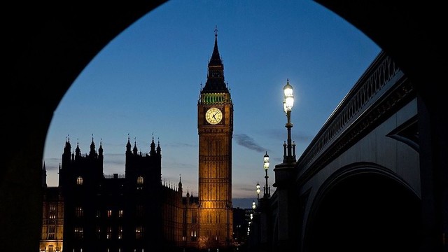 Didžiosios Britanijos parlamentas pritarė „Brexit" įstatymui