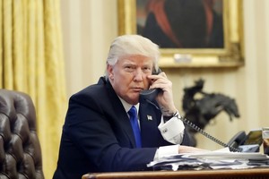 Donaldas Trumpas pasiaiškino dėl „kieto“ pokalbio su Australijos premjeru