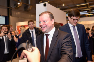 Saulius Skvernelis tikina: apie studentų atidirbimą regionuose negali būti kalbos