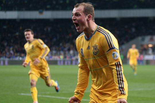 Ukrainą kare su rusų separatistais palaikęs futbolininkas išvadintas naciu