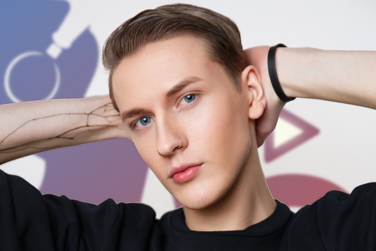 Vizažu besidomintis 19-metis Silvestras Beltė: „Profesija nelemia vyriškumo“