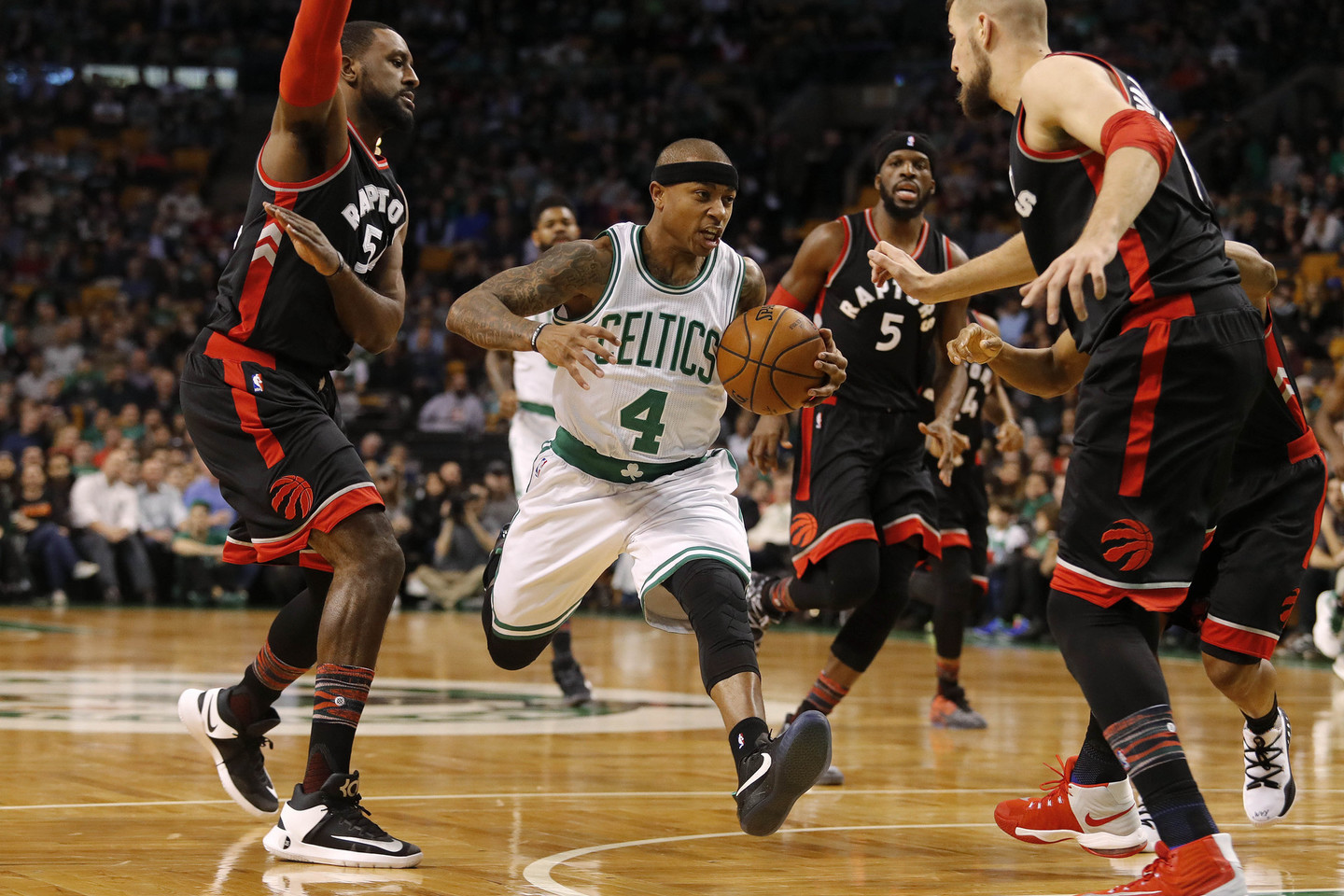 „Raptors“ krito prieš „Celtics“