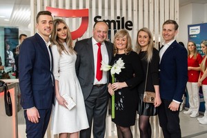 Įžymybės domėjosi, kaip išvengti odontologo kėdės