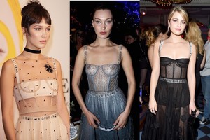 Atviras „Dior“ grožis: Bellai Hadid ar Diannai Agron suknelė tiko labiau?