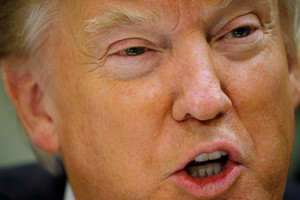Donaldas Trumpas ragina JAV ateiti į protą po išpuolio Paryžiuje
