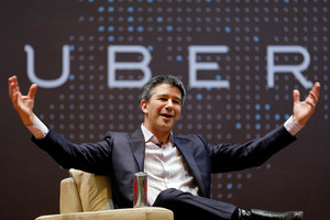 „Uber“ vadovas dėl skandalo pasitraukė iš Donaldo Trumpo patarėjų grupės