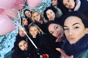 Žaibišku greičiu gyvenanti Eglė Straleckaitė atšventė mergvakarį