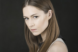 Perskaičiusi filmo scenarijų jauna aktorė apsipylė ašaromis