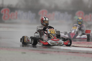 Justas Jonušis šlapioje trasoje aplenkė Davidą Schumacherį