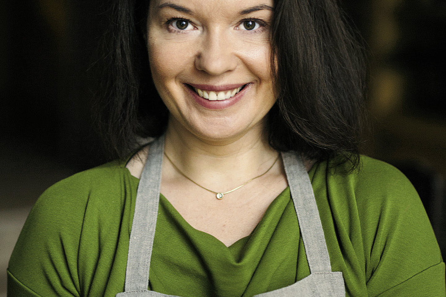 R.Ničajienė – kulinarinių knygų ir tinklaraščio sezoninevirtuve.lt autorė.