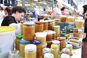 Lietuviško medaus – į valias, bet vis tiek perkame jo ir Kinijoje