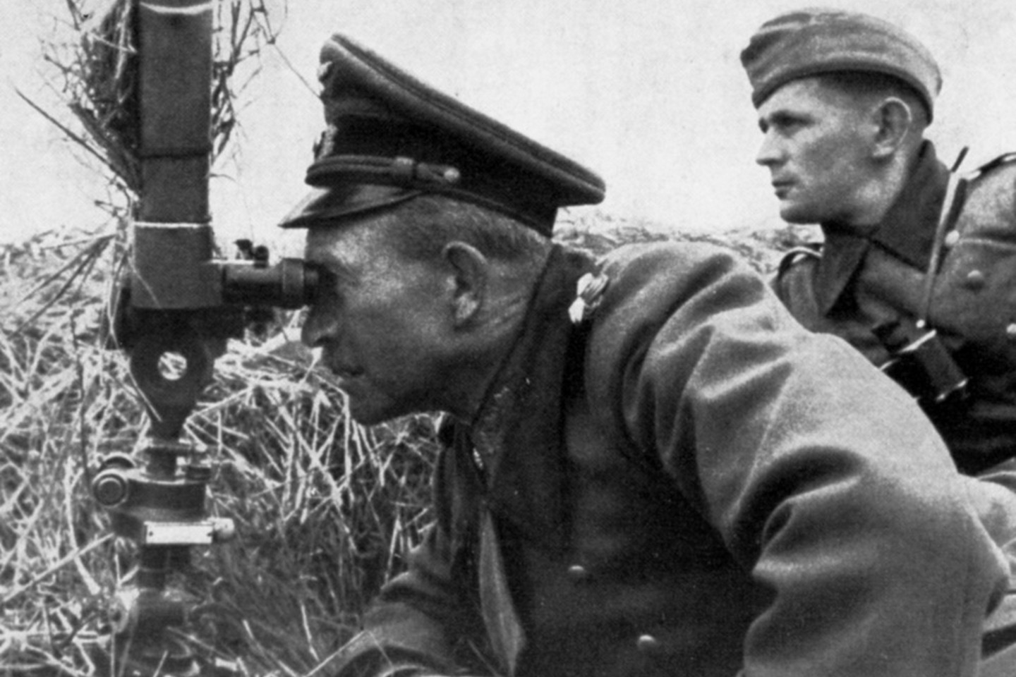 H.Guderianas artilerijos pozicijose.