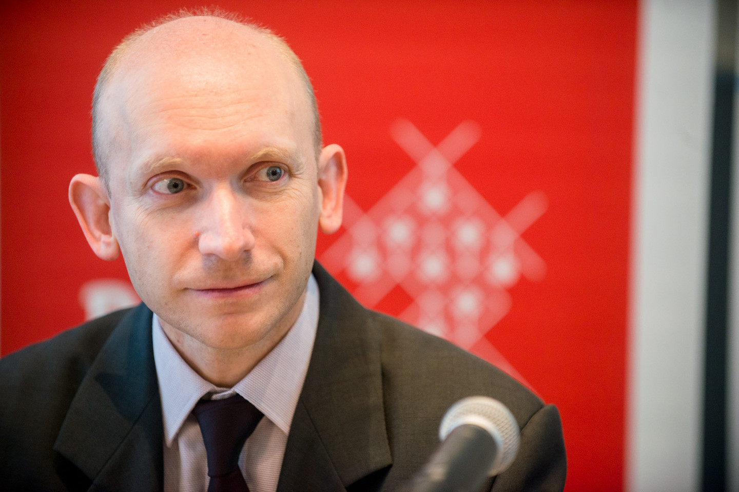Prekybos ir investicijų rėmimo skyriaus Lenkijos Respublikos Ambasadoje Vilniuje vadovas Krzysztofas Januszkiewicz teigė, kad tokį tyrimą juos paskatino atlikti šiuo metu esantis didžiulis susidomėjimas lenkiškais prduktais.<br>J.Stacevičiaus nuotr.