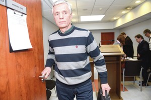 Futbolo klubo pardavėjui – sukčių fokusai su 250 tūkst. eurų, kurie virto „lėle“