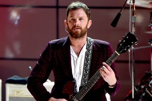 Pamatykite: naujas „Kings of Leon“ klipas tęsia mistinę istoriją