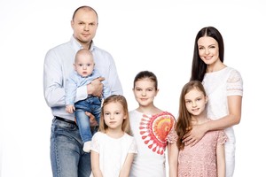 Kristupas Krivickas paviešino šeimos nuotrauką: sūnelis – tikra vyro kopija