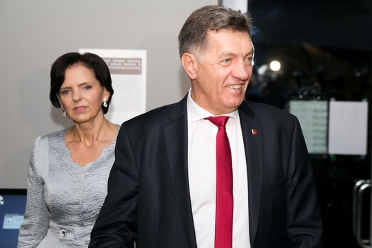 Socialdemokratų pirmininko rinkimuose registruoti aštuoni kandidatai