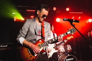 „Hiperbolės“ legenda Igoris Berinas į sceną grįžo su jaunais muzikantais