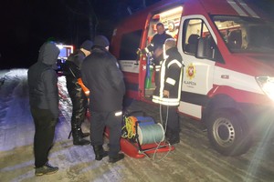 Dviejų draugų pramoga baigėsi siaubingai: vaikinas įlūžo ir nuskendo