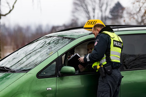 Rytinis reidas Vilniuje: pareigūnai liko patenkinti, o taksistui nepasisekė