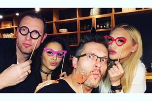 Vizažistė Deimantė Kazėnaitė gimtadienį šventė su Dariumi ir Gintare Songailomis