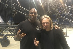 „Sepultura“ vokalistas vieši Vilniuje: „Visi galvoja, kad aš krepšininkas!“