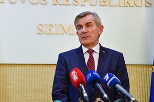 Prieš neeilinę Seimo sesiją – Viktoro Pranckiečio paraginimas kolegoms