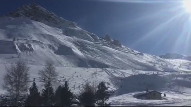 Nelaimė Prancūzijos Alpėse: sniego lavina pasiglemžė 4 žmonių gyvybes