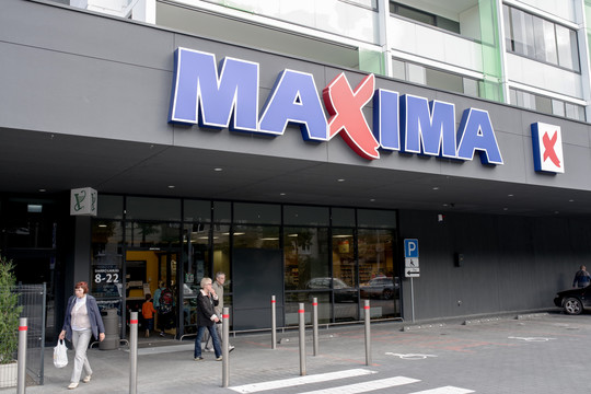 Visos „Maxima grupės“ apyvarta augo, bet Lietuvoje – traukėsi