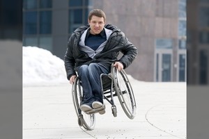 Dėl negalios tėvo paliktas ir patyčias kentęs vilnietis atvėrė širdį