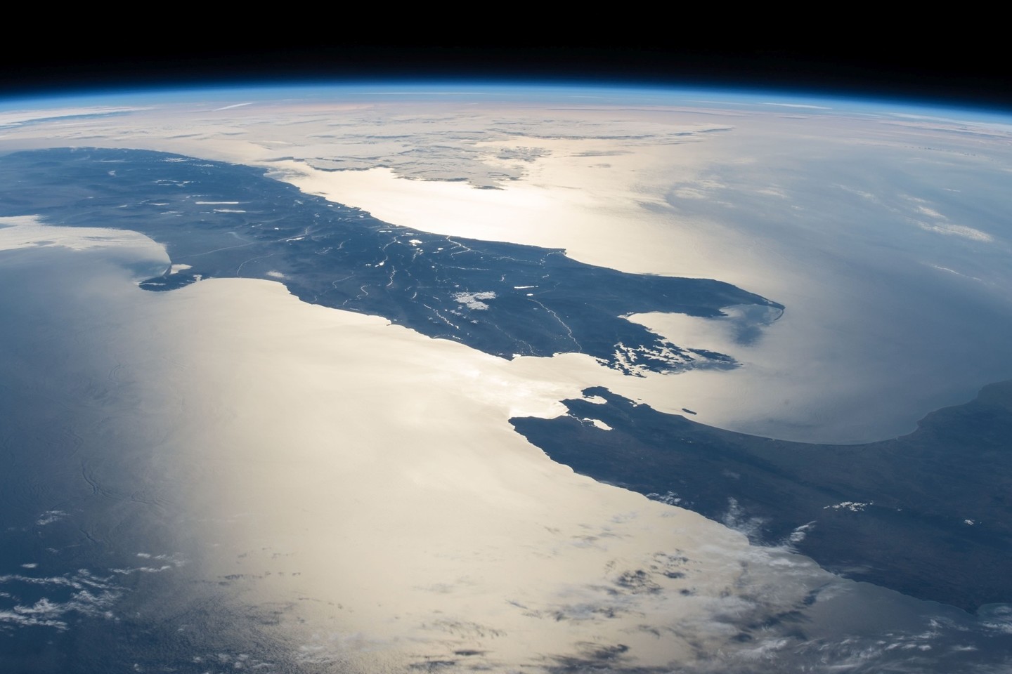 Net 94 proc. naujojo žemyno ploto yra po vandeniu.<br>NASA nuotr.