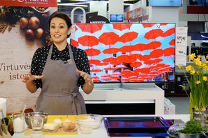 Vaida Skaisgirė atskleidė, kaip išlaikyti kūno formas saldumynų mėgėjams