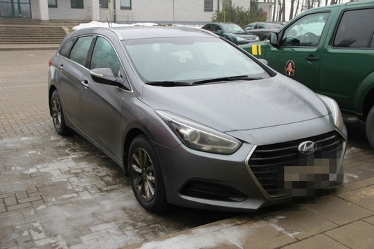 Baltarusis pasieniečiams pakišo naujo „Hyundai i40“ registracijos klastotę