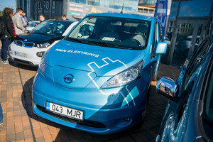 Lietuvos savivaldybės planuoja elektromobilių įkrovimo vietas