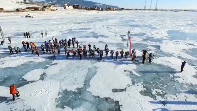 Sibire surengtos neeilinės varžybos: 200 kilometrų įveikė pačiūžomis
