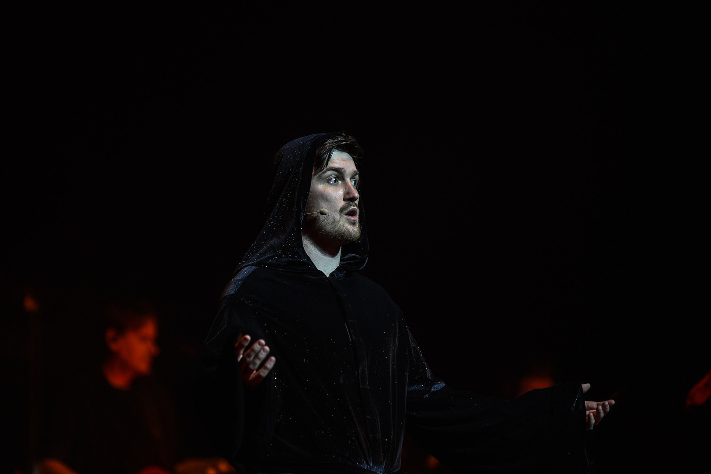 Pirmadienio vakarą turą per Lietuvą „Gregorian“ pradėjo koncertu Vilniaus „Siemens“ arenoje.<br>V.Ščiavinsko nuotr.