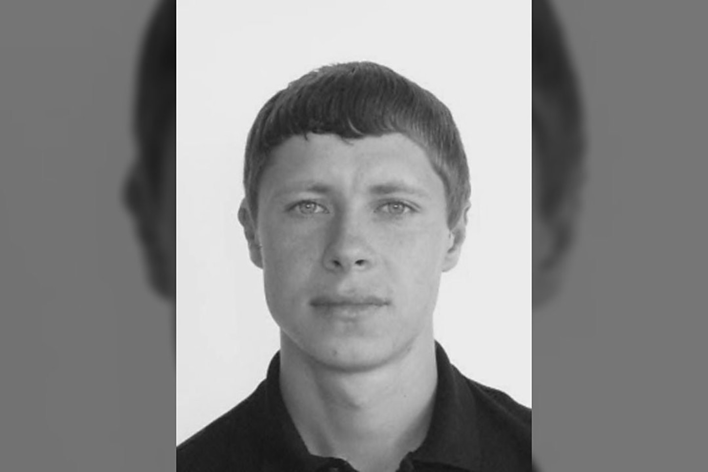 Besislapstančiam Pauliui Rasteniui perduota policijos žinutė: geriau pasiduoti pačiam.<br>Policijos nuotr.
