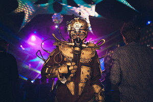 „Yaga-Ball“ kviečia į beprotiškas Užgavėnes: be blynų, bet su didžėjais ir cirku