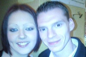 Viskas liko šeimoje: neištikimam vaikinui mergina atkeršijo su jo tėvu