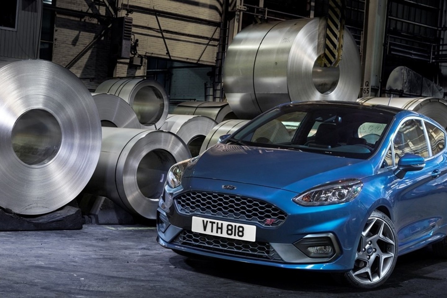 Trečios kartos „Fiesta ST“ bus pirmasis „Ford Performance“ modelis varomas trijų cilindrų variklio.<br>Gamintojo nuotr.