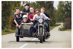 Aistros dėl „Antikvarinių Kašpirovskio dantų“ klipo: ar tai – rasizmas?