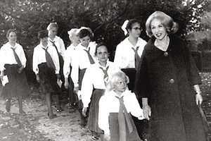 Moters sukurta sekta dešimtmečius kankino vaikus